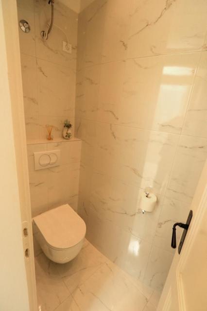 Apartment Miramare On The Beach 스플리트 외부 사진